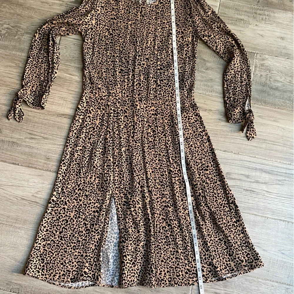 Reformation Animal Print Dress 3/4 Sleeve W/Ties Front Slit SZ 12 fits like a 10 - Picture 14 of 16